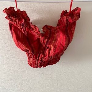 Strapless read crop top